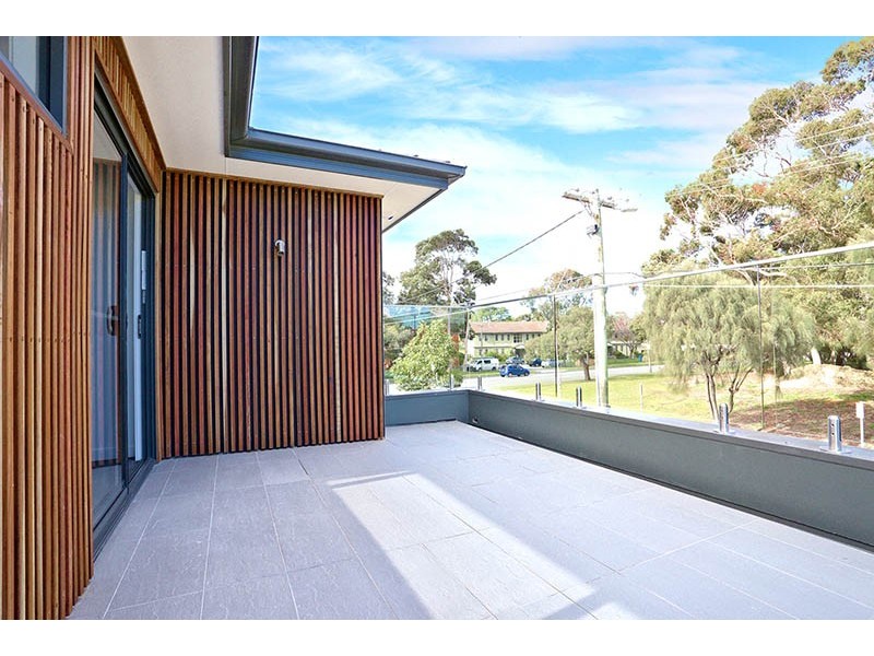 43 Thorburn Road, Hampton VIC 3188