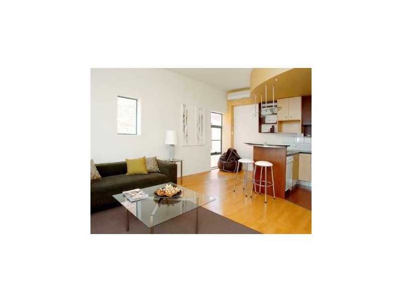 18/145 Ormond Road, Elwood VIC 3184