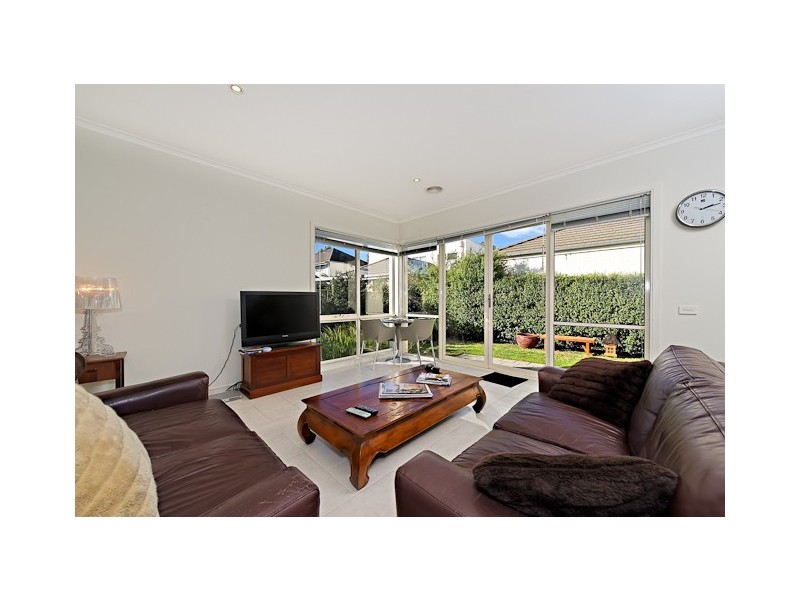 5 Shoreacres Place, Heatherton VIC 3202