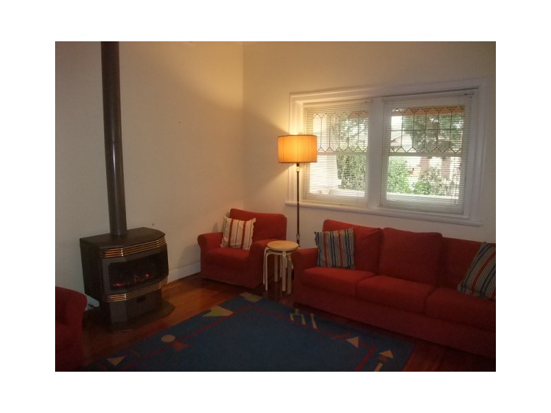 9 Wheeler Street, Ormond VIC 3204