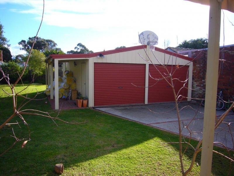 9 Wheeler Street, Ormond VIC 3204