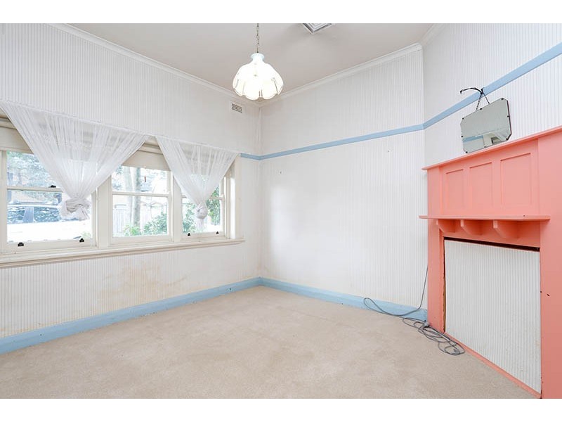 7 Clarkson Avenue, Brighton VIC 3186