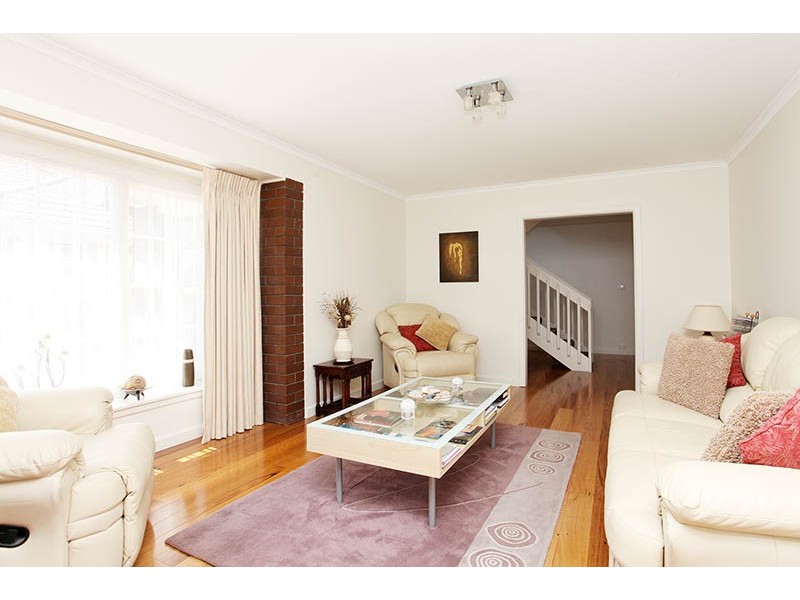 6 Regent Parade, Cheltenham VIC 3192