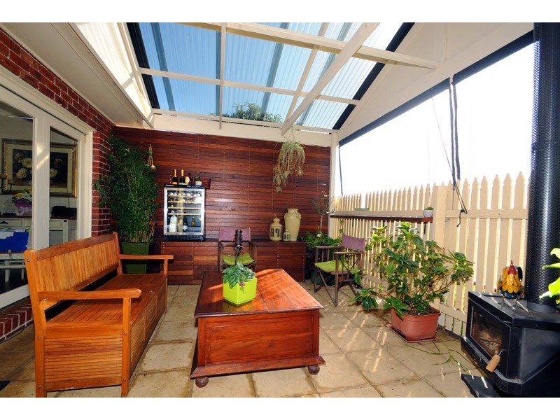 27 Tudor Court, Edithvale VIC 3196