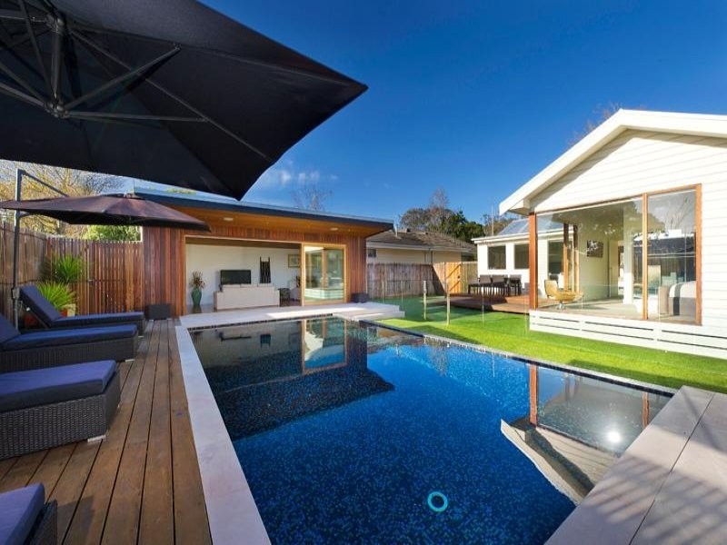 17 Michael Street, Beaumaris VIC 3193