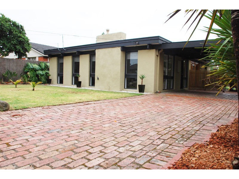 15 Willow Avenue, Cheltenham VIC 3192