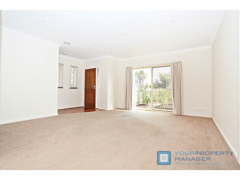 42d Follett Road, Cheltenham VIC 3192