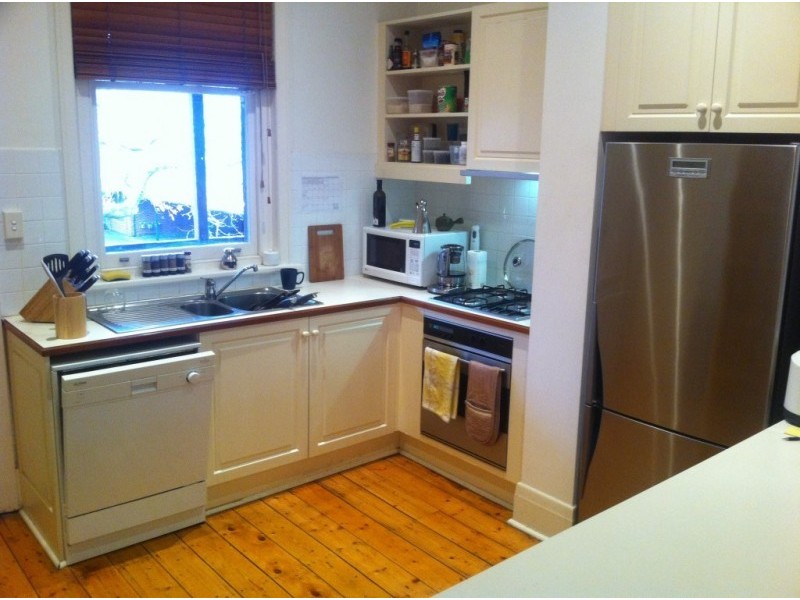 8/9 Ardoch Avenue, St Kilda VIC 3182