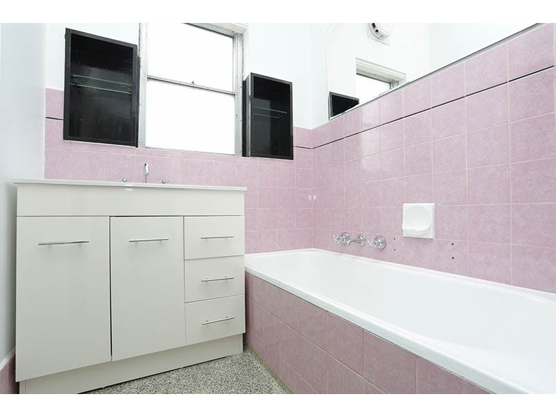 2/62 Bluff Road, Black Rock VIC 3193