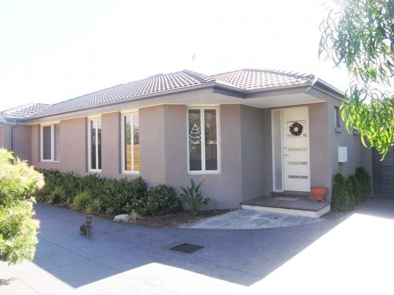 1a Ivy Street, Cheltenham VIC 3192