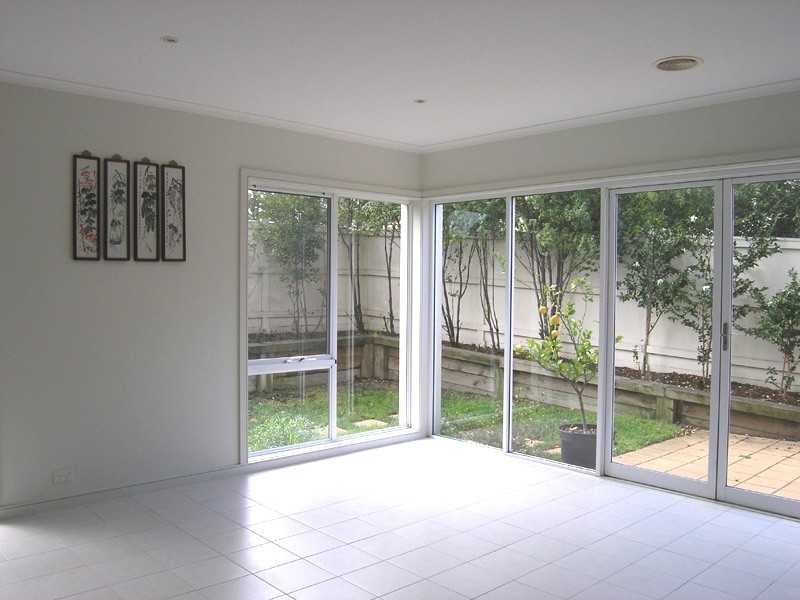 11 Royal Troon Avenue, Heatherton VIC 3202