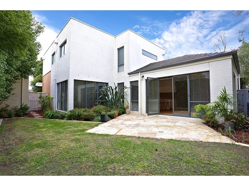 26 Cypress Point Parade, Heatherton VIC 3202