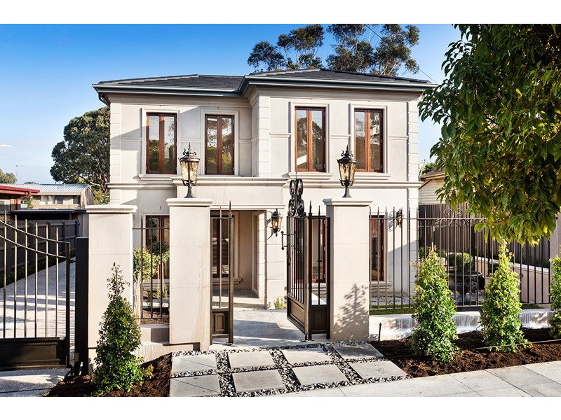 31 Summerhill Road, Brighton East VIC 3187