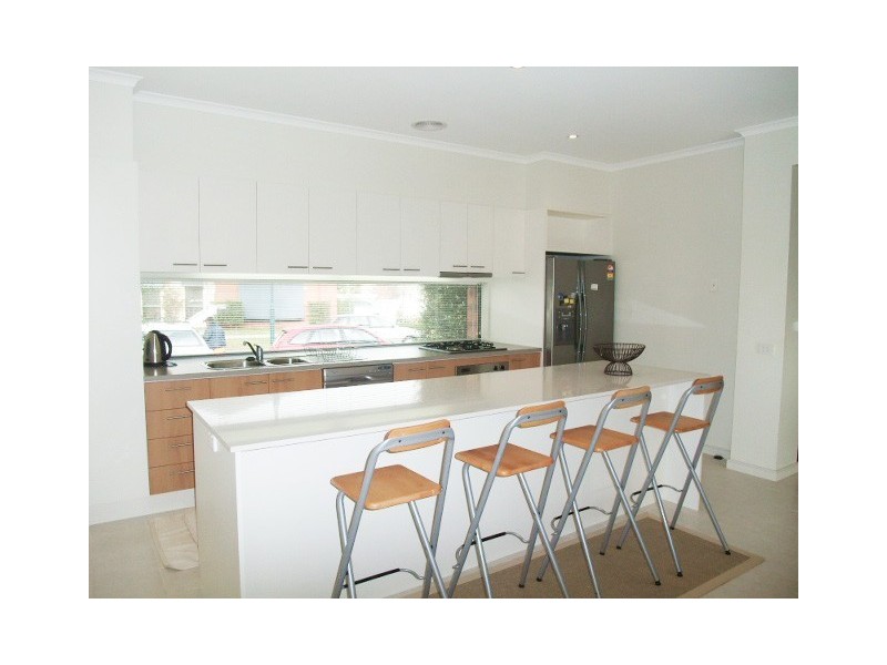 20 Pinehurst Way, Heatherton VIC 3202