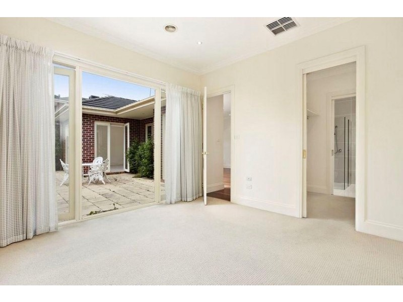 2/58 North Road, Brighton VIC 3186