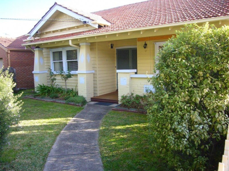9 Wheeler Street, Ormond VIC 3204
