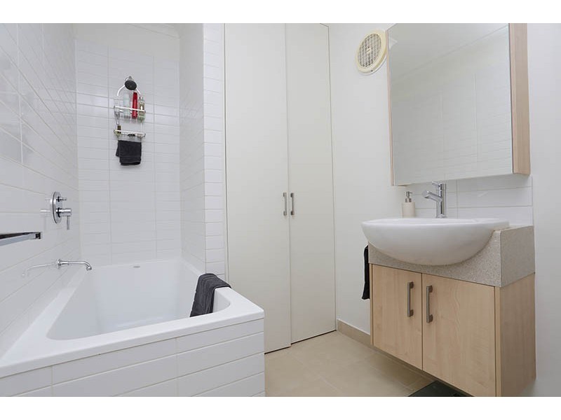 1/44 Waterloo Crescent, St Kilda VIC 3182