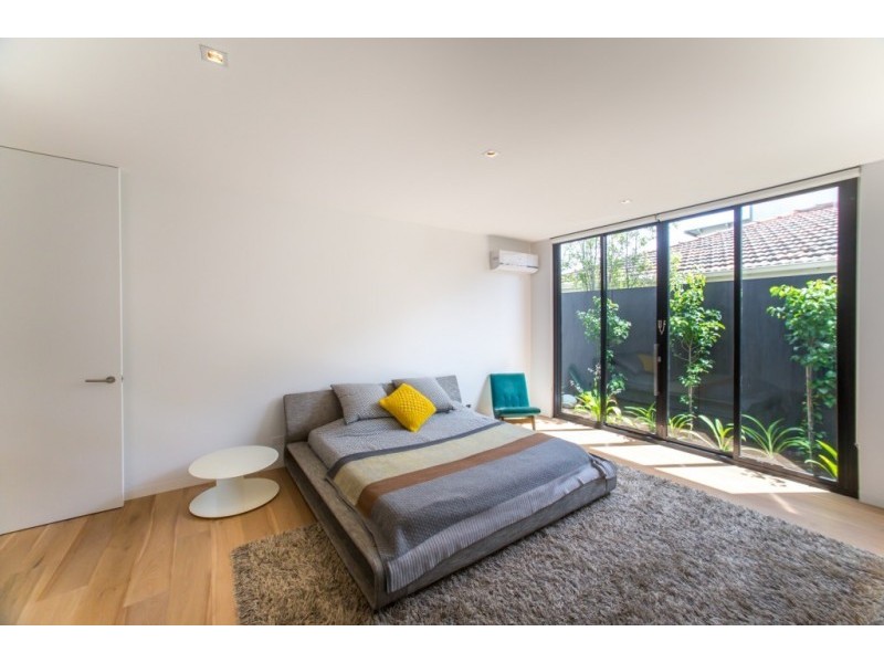 4 Hilton Street, Beaumaris VIC 3193