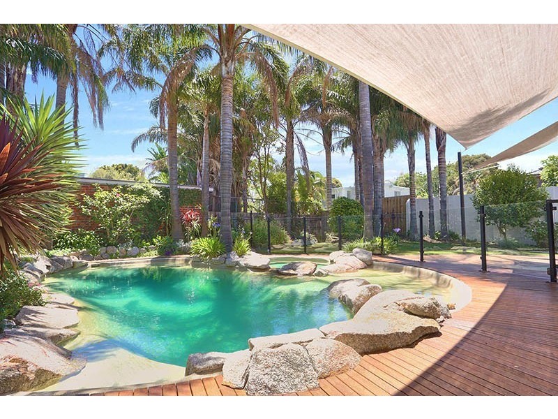 1 Gareth Avenue, Beaumaris VIC 3193