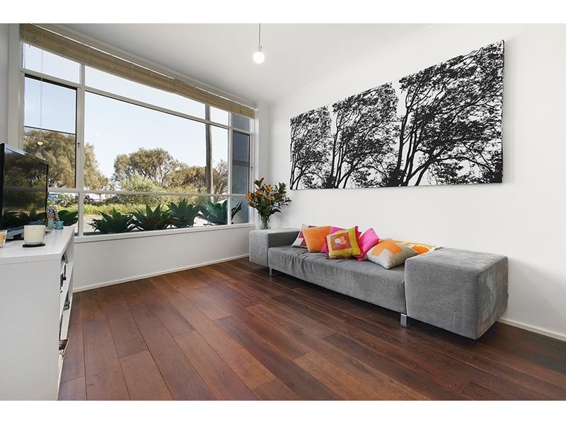 1/307 Beach Road, Black Rock VIC 3193