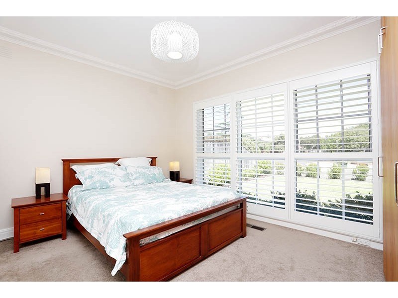 14 Galtum Avenue, Bentleigh VIC 3204