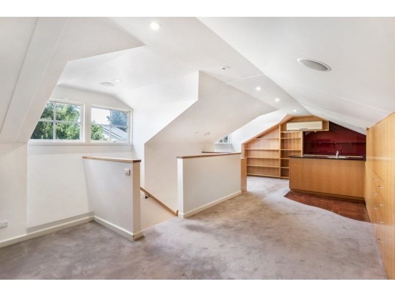 1 St Georges Court, Parkdale VIC 3195