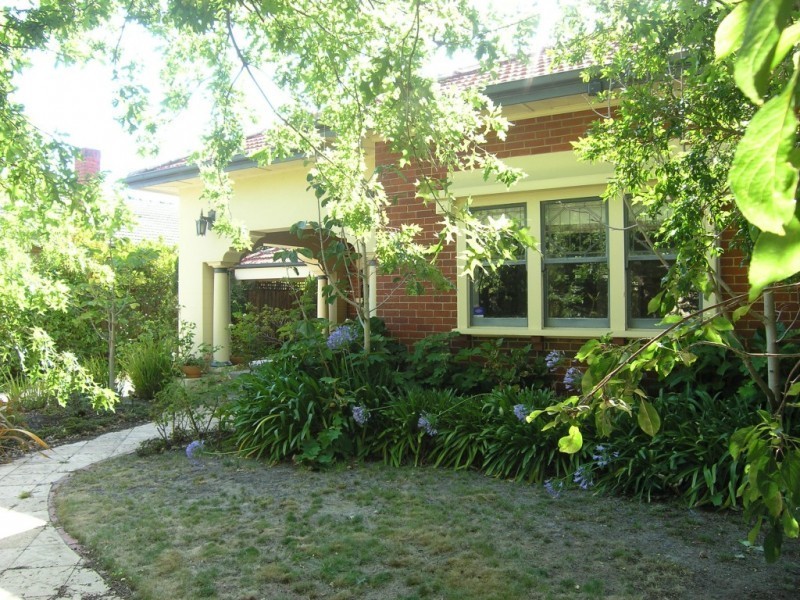 3 Bayside Crescent, Hampton VIC 3188