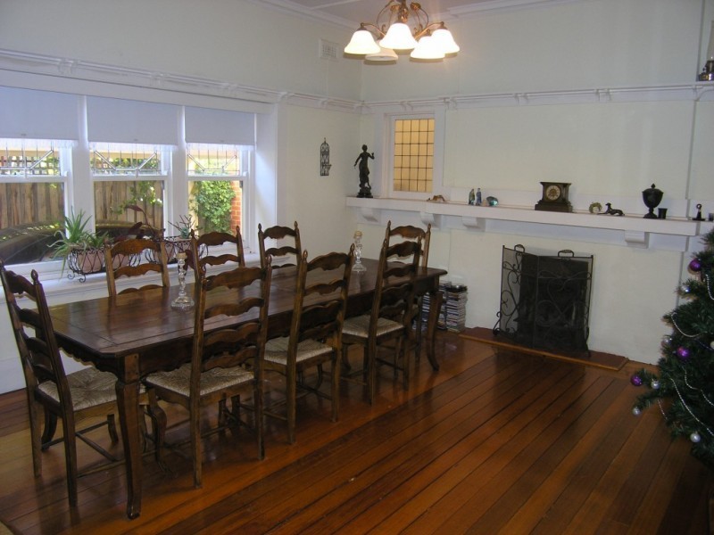 3 Bayside Crescent, Hampton VIC 3188