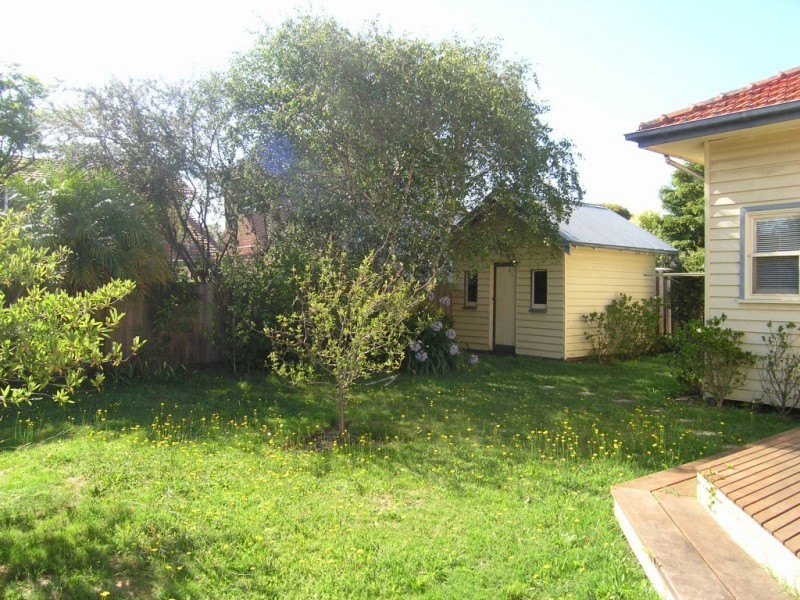 3 Bayside Crescent, Hampton VIC 3188