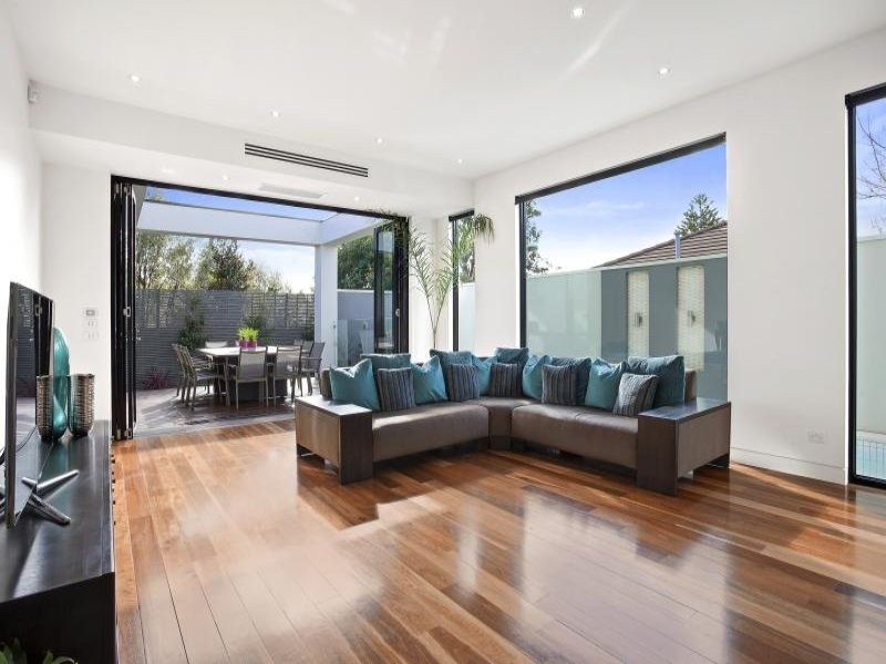 7a Lawson Street, Hampton VIC 3188