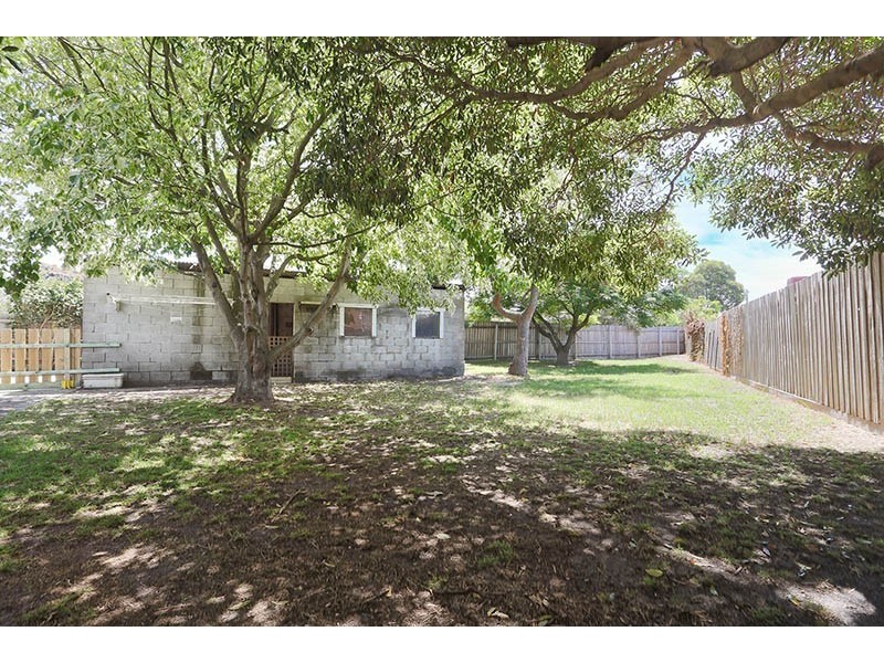 5 Ash Court, Cheltenham VIC 3192