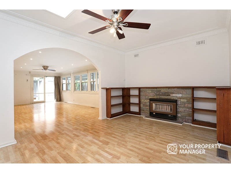 4 Golf View Road, Heatherton VIC 3202