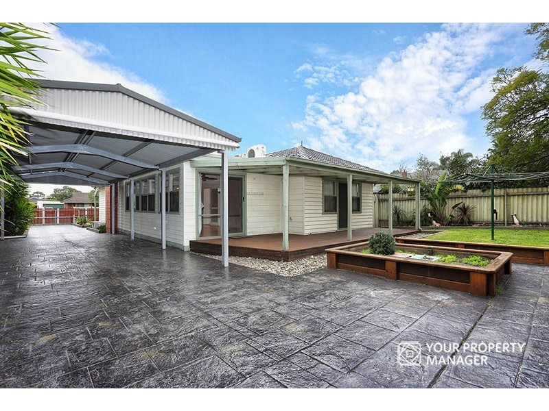 4 Golf View Road, Heatherton VIC 3202