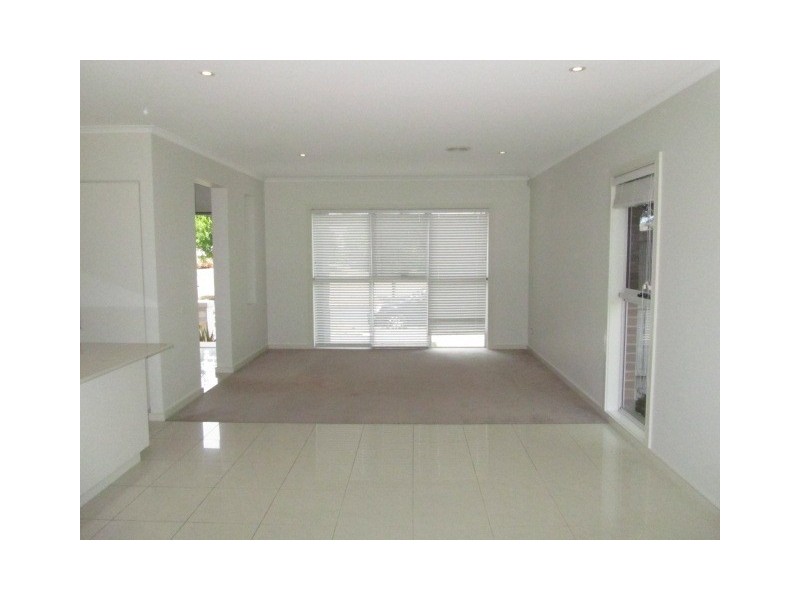 7 St. Georges Crescent, Heatherton VIC 3202