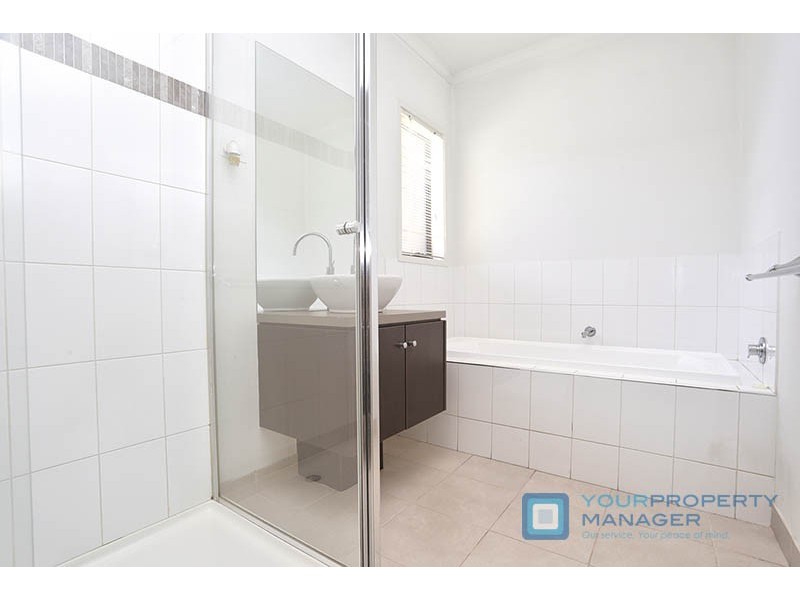 2/17 Keneally Street, Dandenong VIC 3175