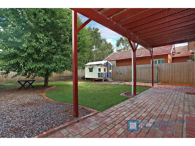 39 Earlsfield Road, Hampton VIC 3188