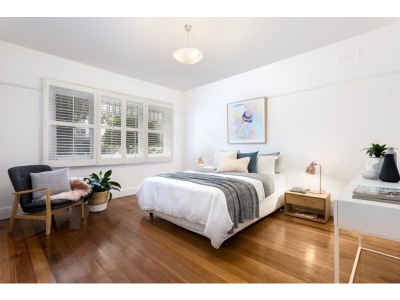 2/3 Lansdowne Street, St Kilda East VIC 3183