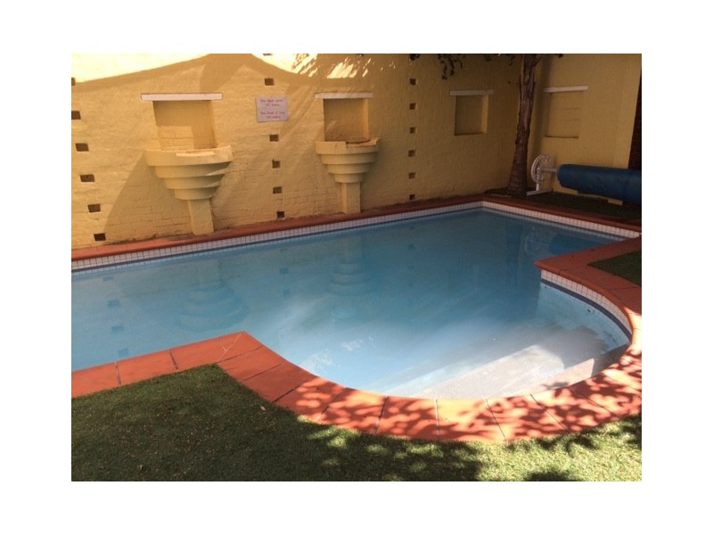 2/3 Lansdowne Street, St Kilda East VIC 3183