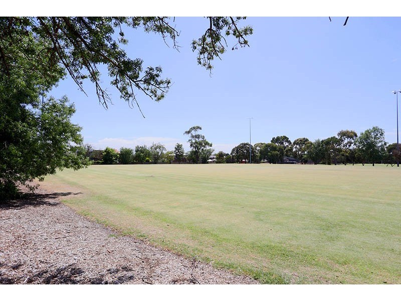 14 Galtum Avenue, Bentleigh VIC 3204