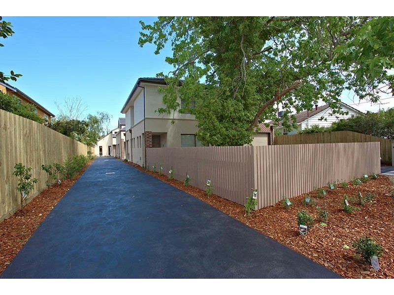 1/3 Bronte Court, Hampton VIC 3188