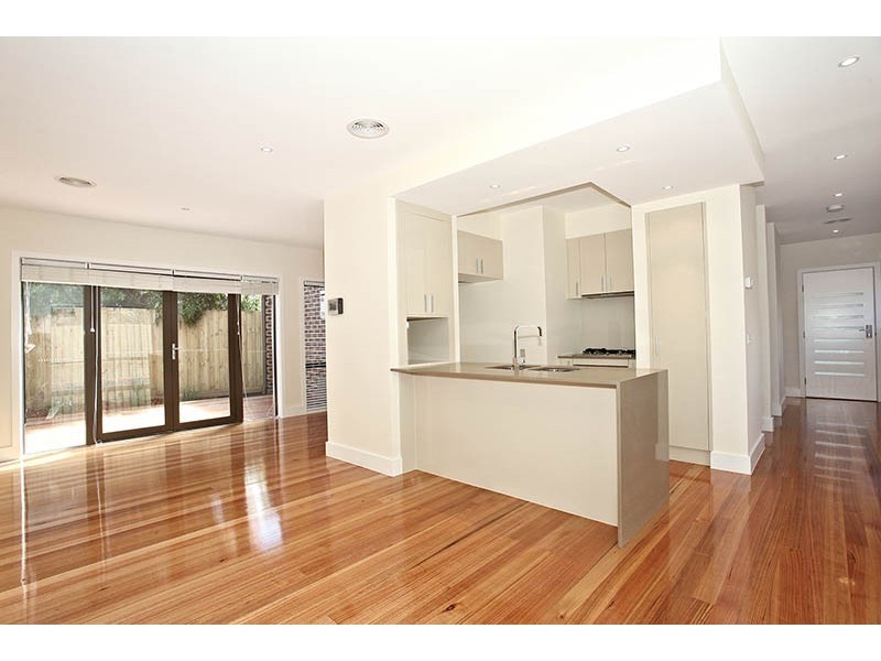 1/3 Bronte Court, Hampton VIC 3188