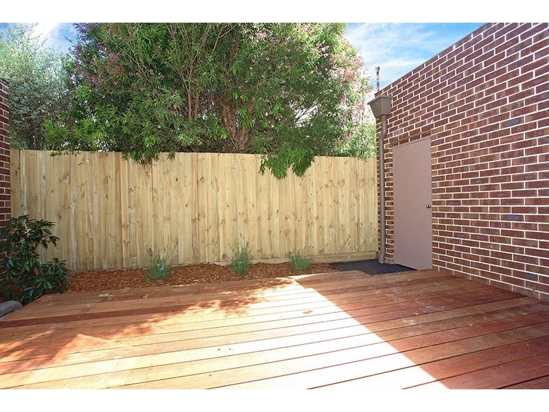 1/3 Bronte Court, Hampton VIC 3188