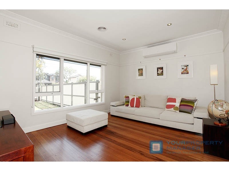 16 Fifth Street, Parkdale VIC 3195