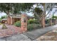 15 Raynes Park Road, Hampton VIC 3188