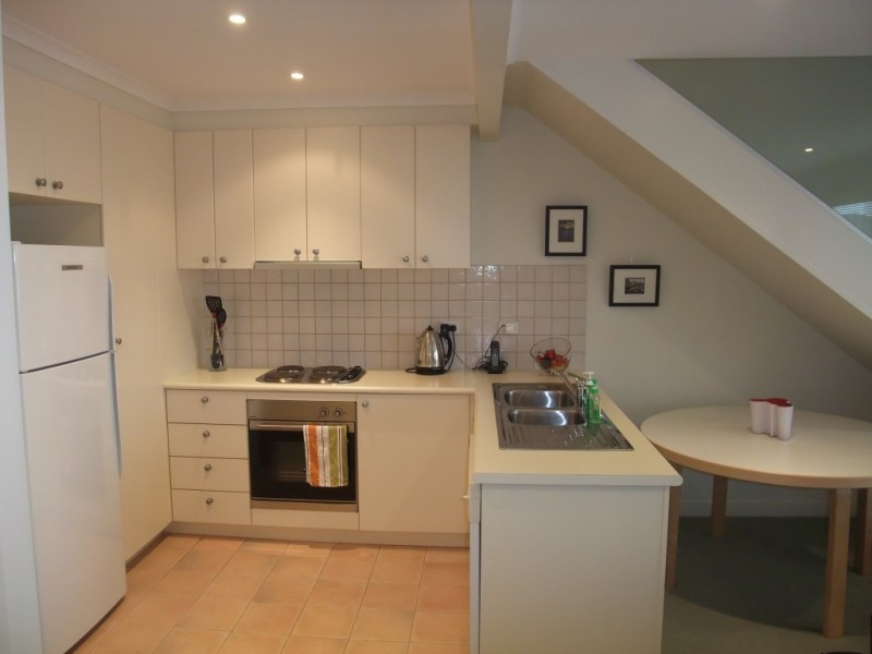 4/1A Mills Street, Hampton VIC 3188