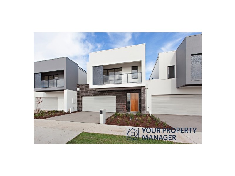 8 Amberley Drive, Cheltenham VIC 3192