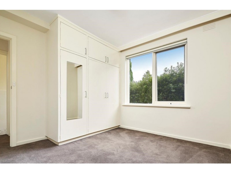 9/435 St Kilda Street, Elwood VIC 3184