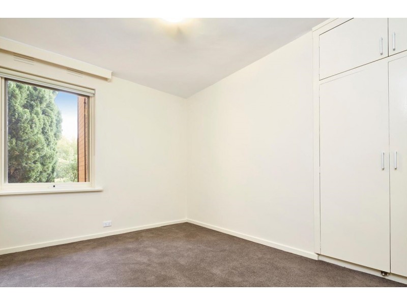 9/435 St Kilda Street, Elwood VIC 3184