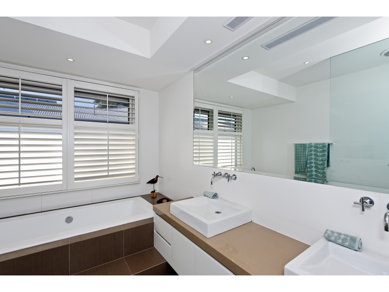 11a Barnett Street, Hampton VIC 3188