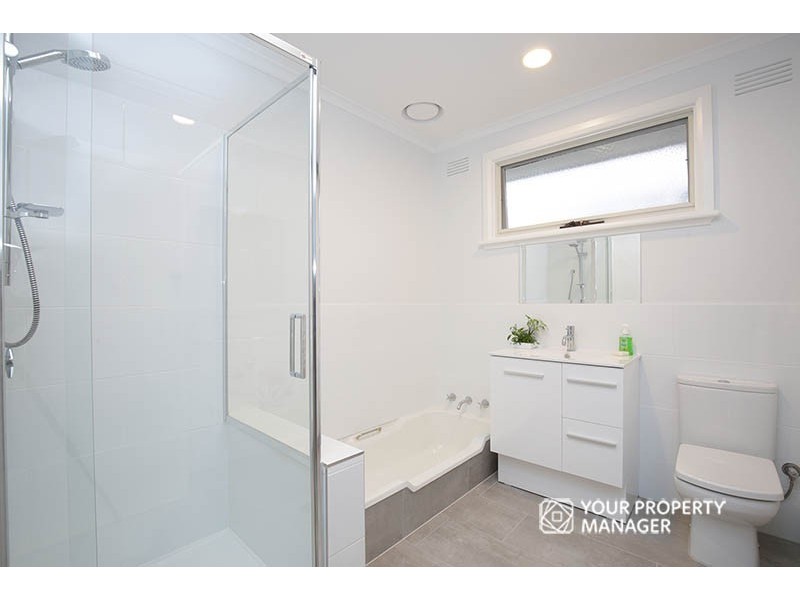 8/30 Roslyn Street, Brighton VIC 3186